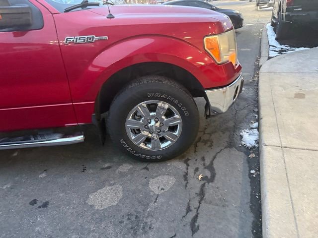 Used 2011 Ford F150 XLT w/ XLT Chrome Pkg image 5