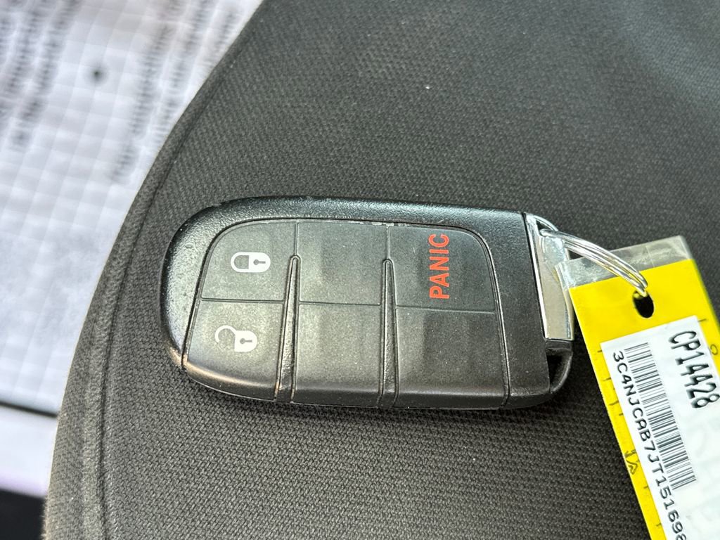 Used 2018 Jeep Compass Sport image 29