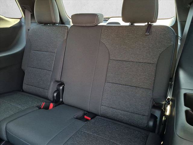 New 2027 Chevrolet Traverse LT w/ LPO, Floor Liner Package AWD/4WD image 19