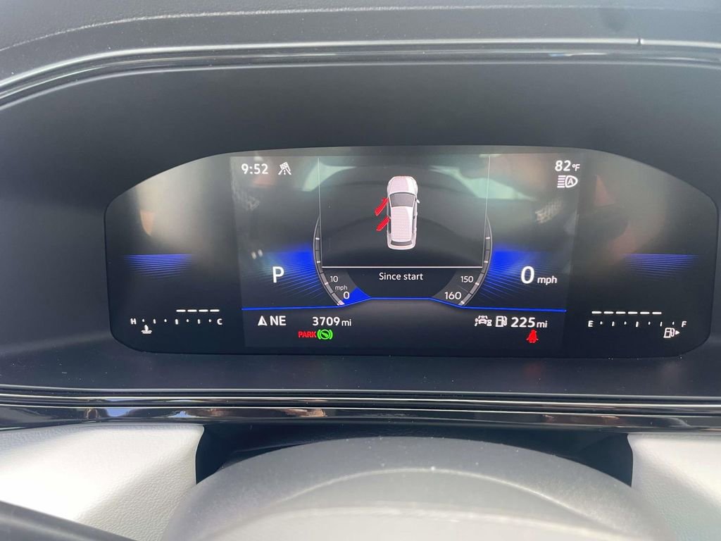 Used 2025 Volkswagen Taos S AWD/4WD image 16