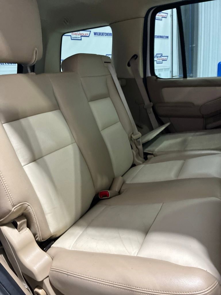 Used 2007 Ford Explorer Eddie Bauer RWD image 29