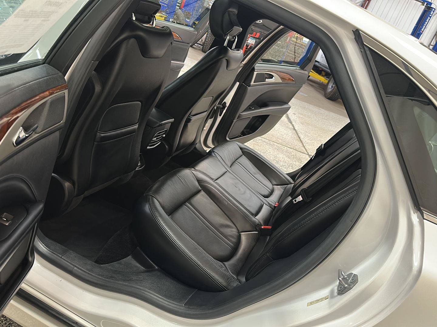 Used 2017 Lincoln MKZ Reserve AWD/4WD image 29