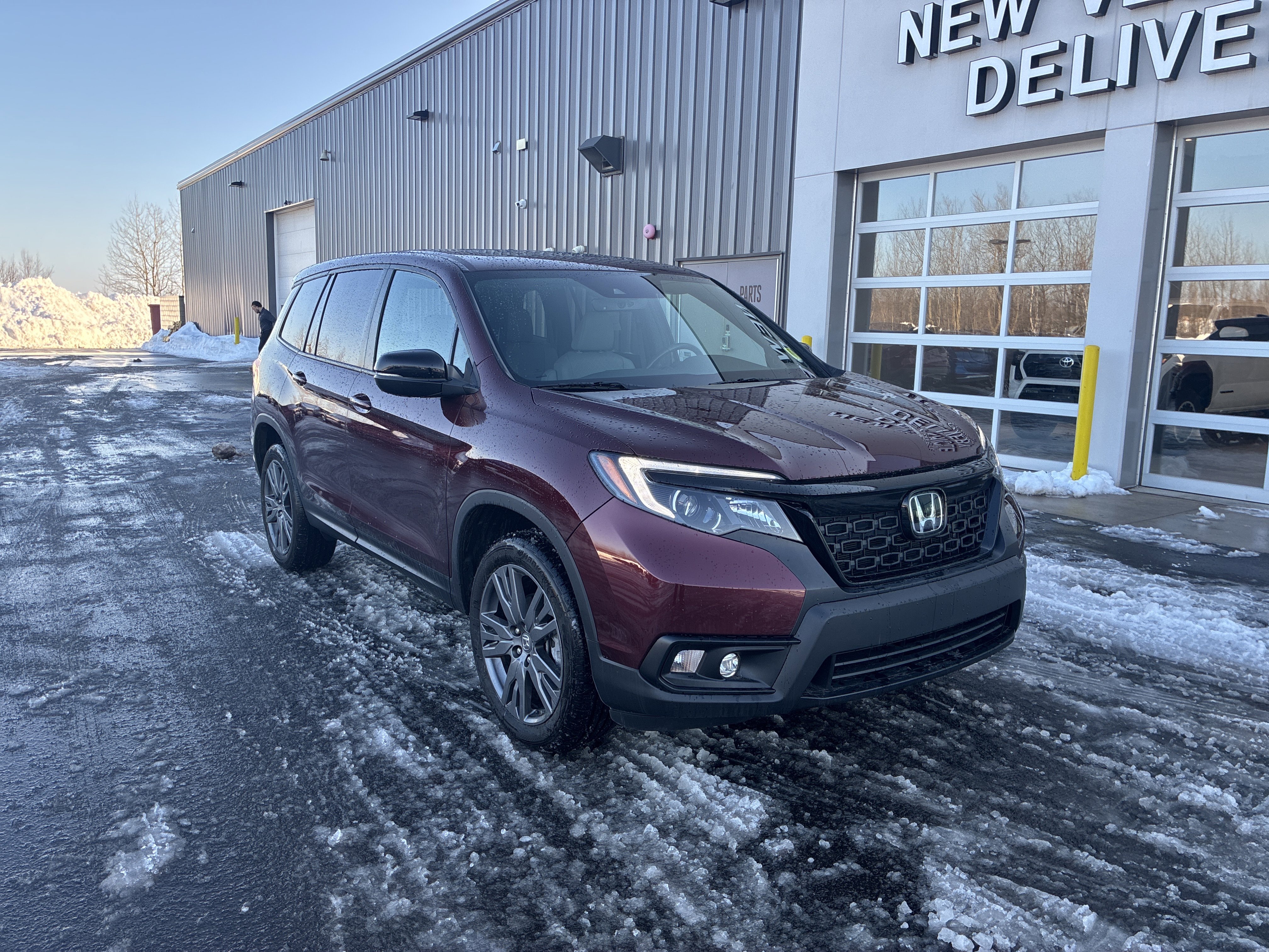 Used 2021 Honda Passport EX-L image 1
