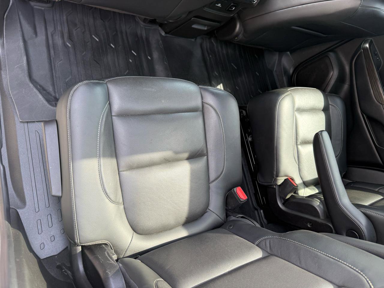 Used 2017 GMC Acadia SLT AWD/4WD image 36