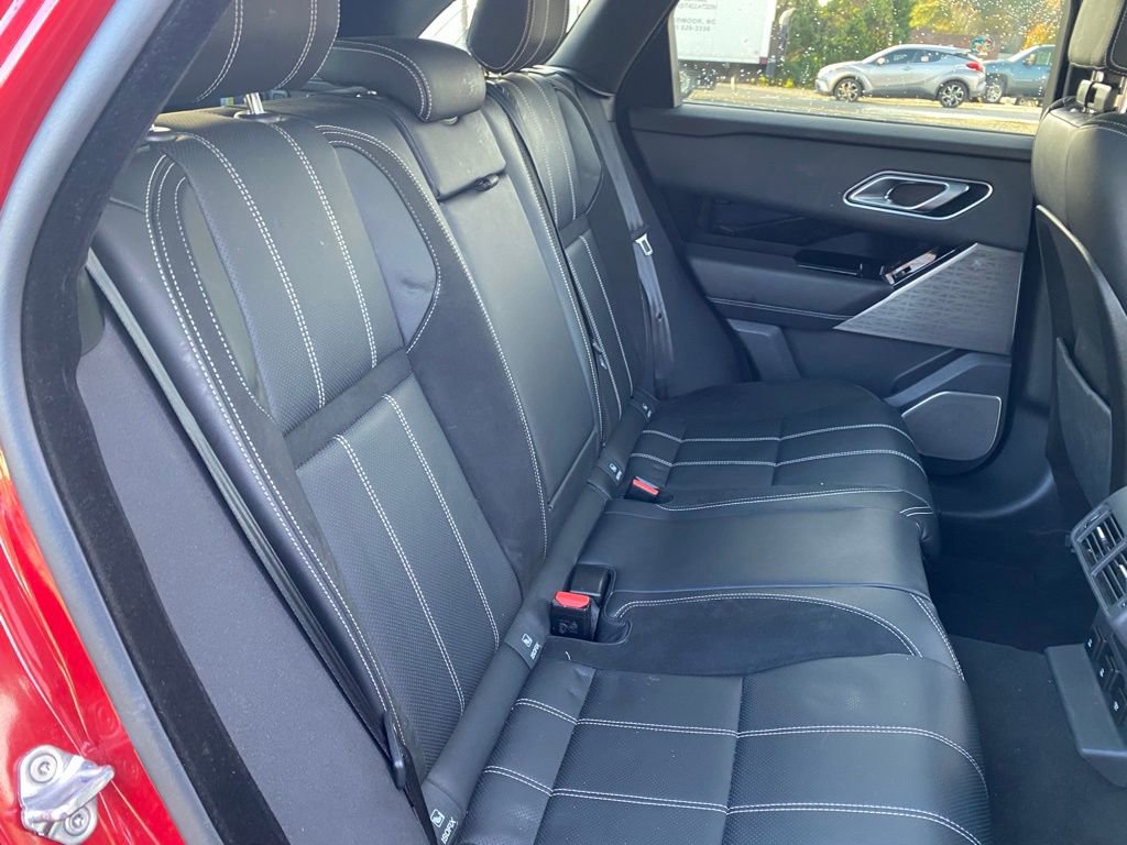 Used 2020 Land Rover Range Rover Velar R-Dynamic S image 21
