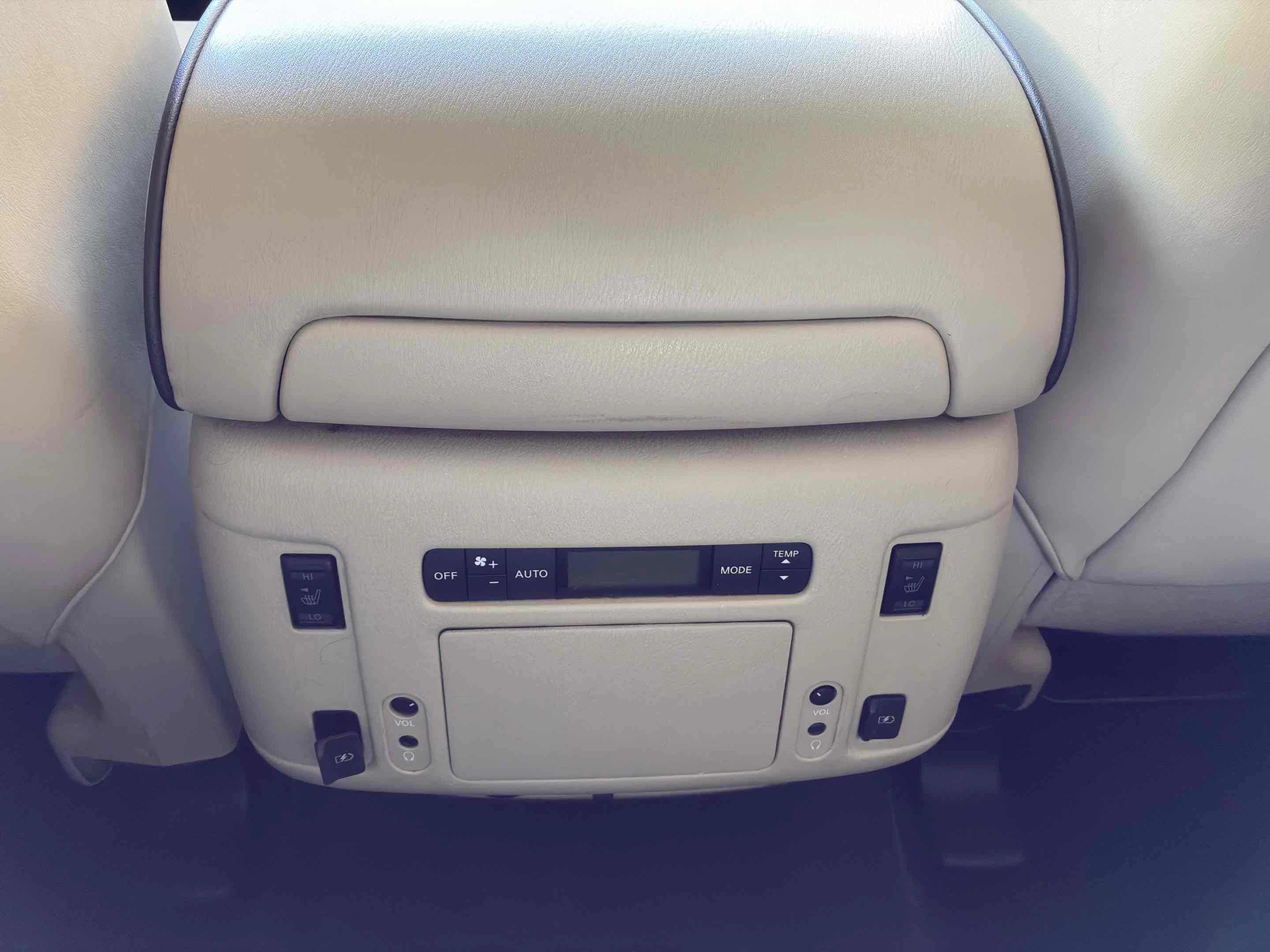 Used 2018 INFINITI QX80 4WD w/ Driver Assistance Package image 58