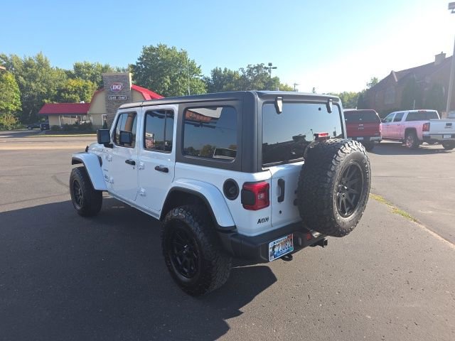 Used 2018 Jeep Wrangler Unlimited Sahara image 7