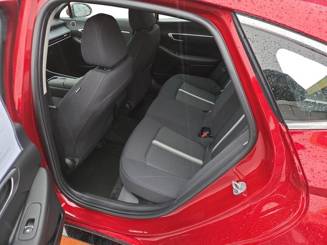 Certified 2025 Hyundai Sonata SEL image 13