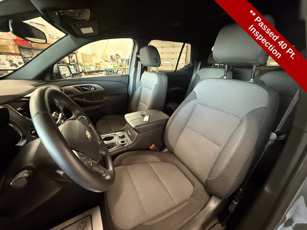 Used 2023 Chevrolet Traverse LT w/ LPO, Cargo Package AWD/4WD image 14