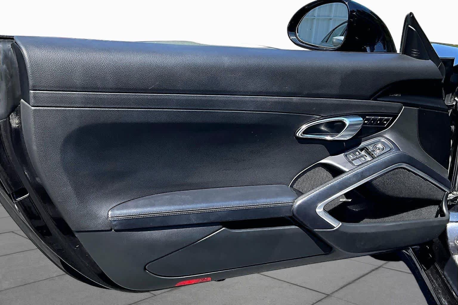 Used 2017 Porsche 911 Carrera RWD image 20