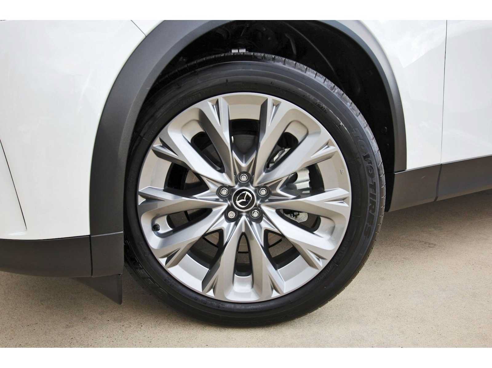 Certified 2026 MAZDA CX-90 3.3 Turbo w/ Preferred Package AWD/4WD image 30