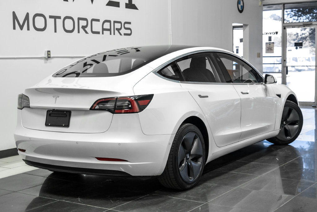 Used 2019 Tesla Model 3 Long Range RWD image 9