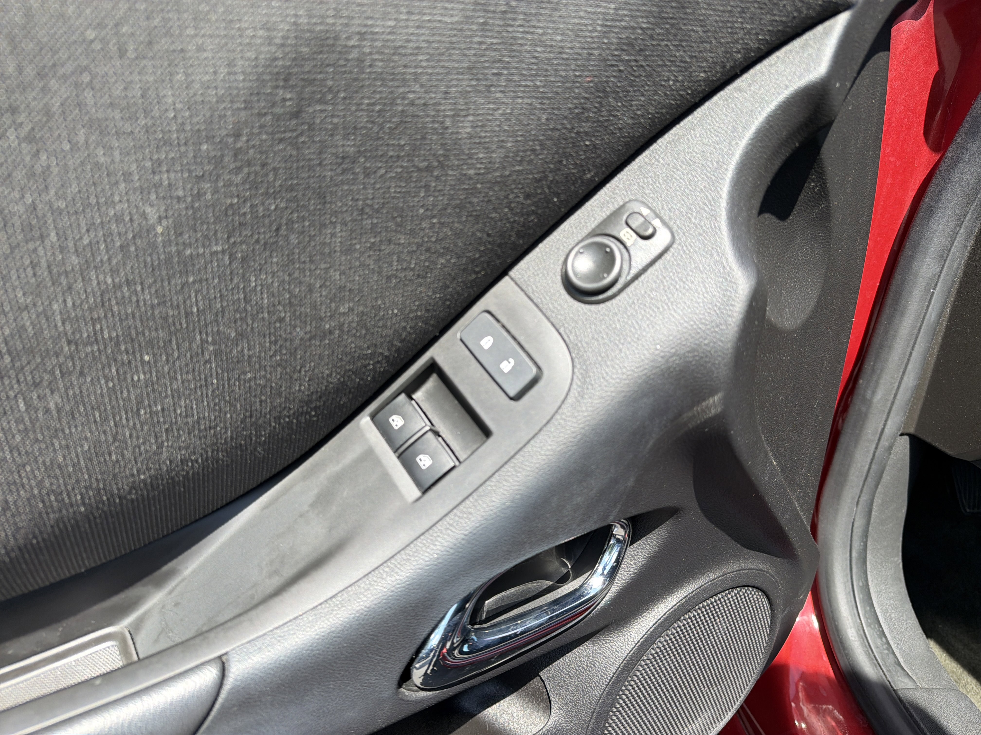 Used 2015 Chevrolet Camaro SS RWD image 15