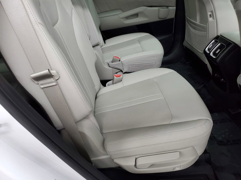 Used 2023 Kia Sorento SX FWD image 25