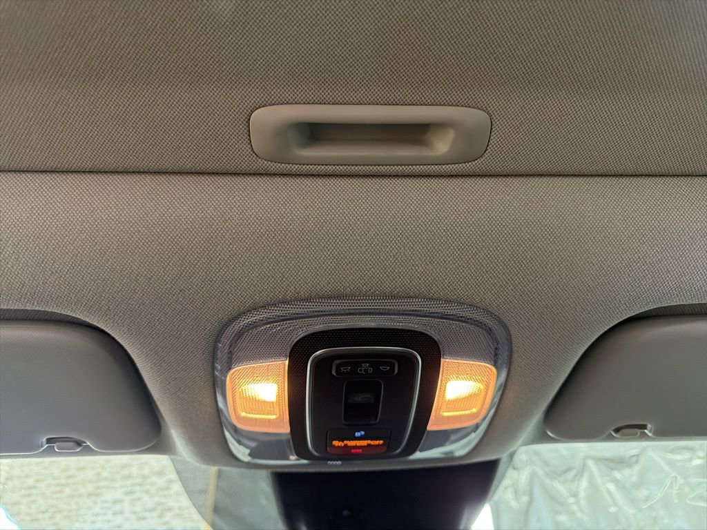 Certified 2024 Hyundai Elantra SEL w/ Convenience Package image 22