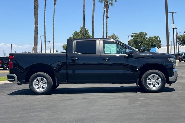 Used 2022 Chevrolet Silverado 1500 LT RWD image 3