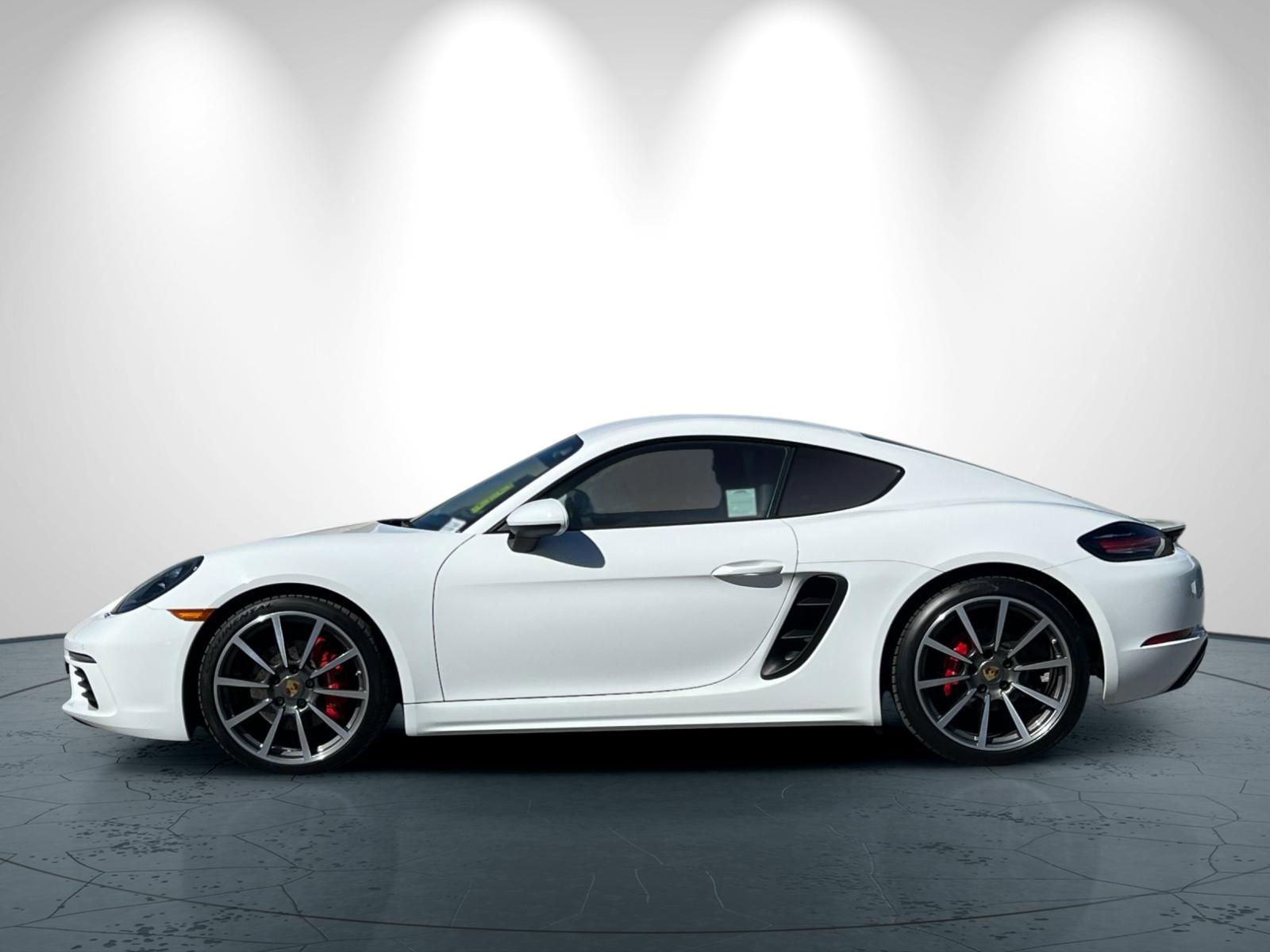 Used 2017 Porsche 718 Cayman S image 7