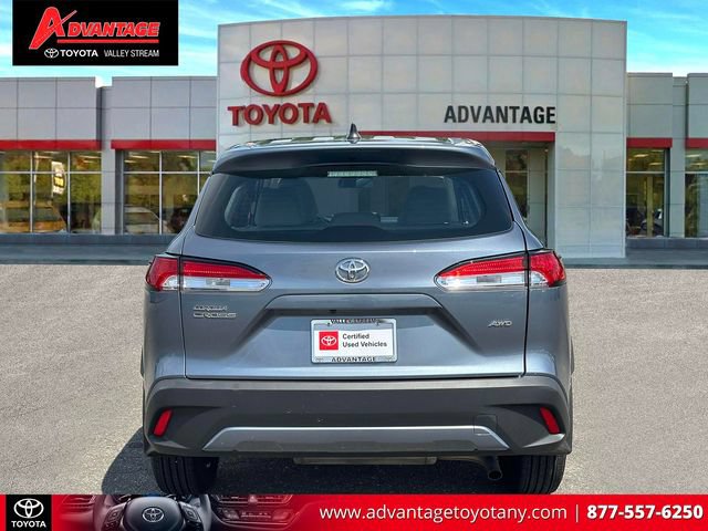 Certified 2025 Toyota Corolla Cross L AWD/4WD image 8
