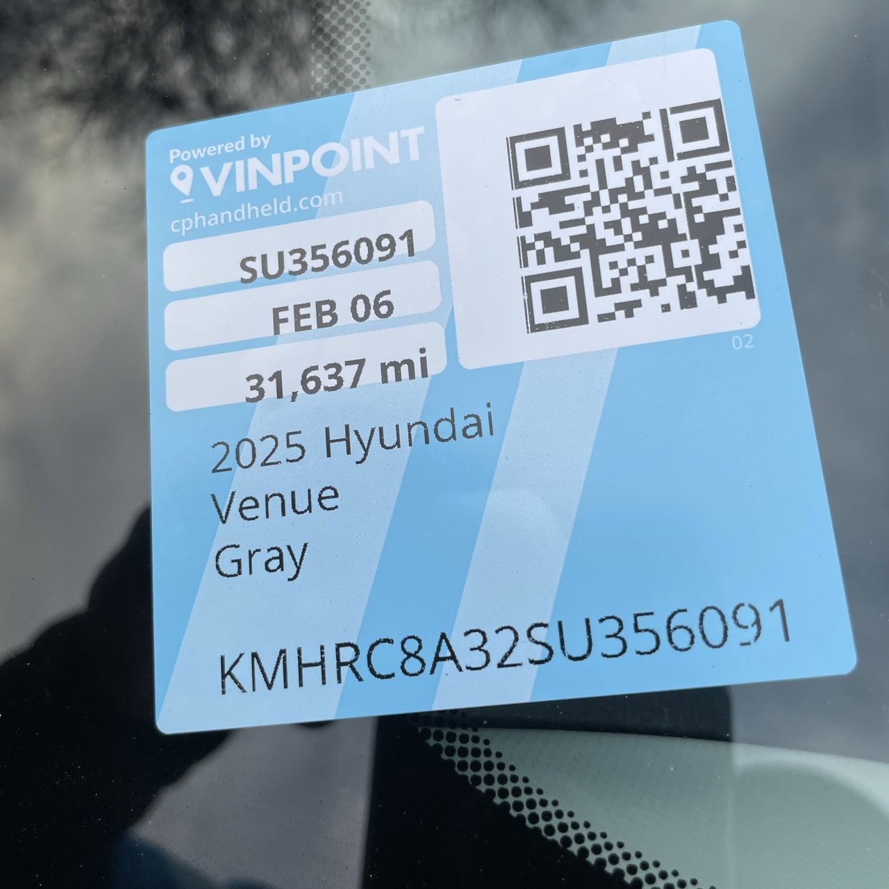 Used 2025 Hyundai Venue SEL image 27