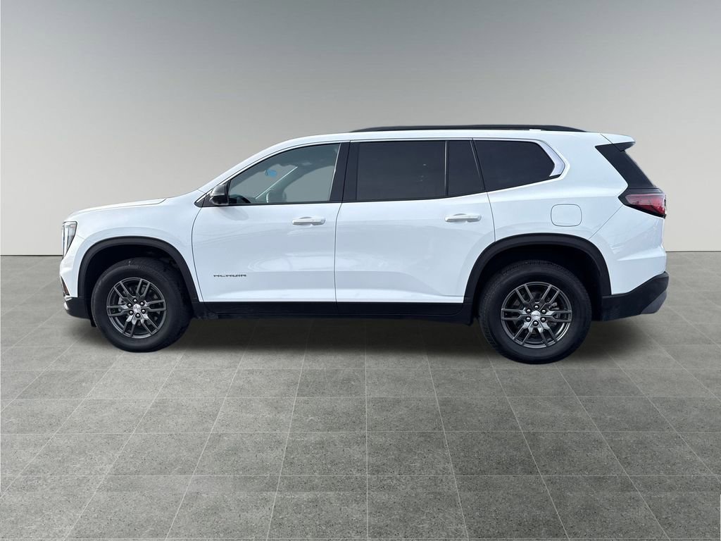 Used 2025 GMC Acadia Elevation image 2