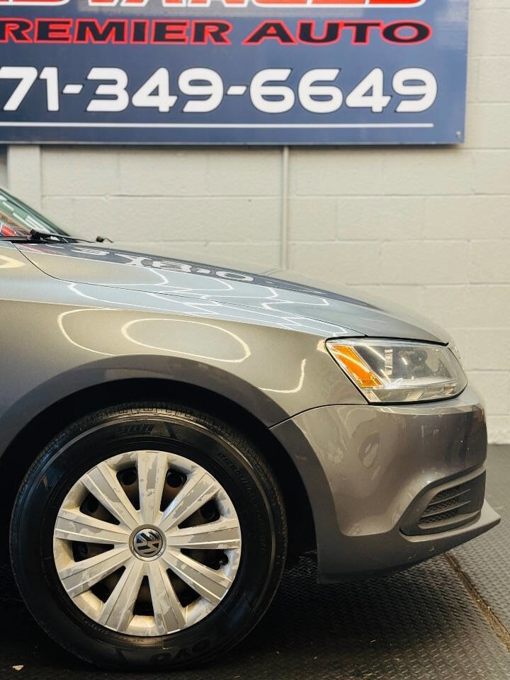 Used 2014 Volkswagen Jetta SE FWD image 9