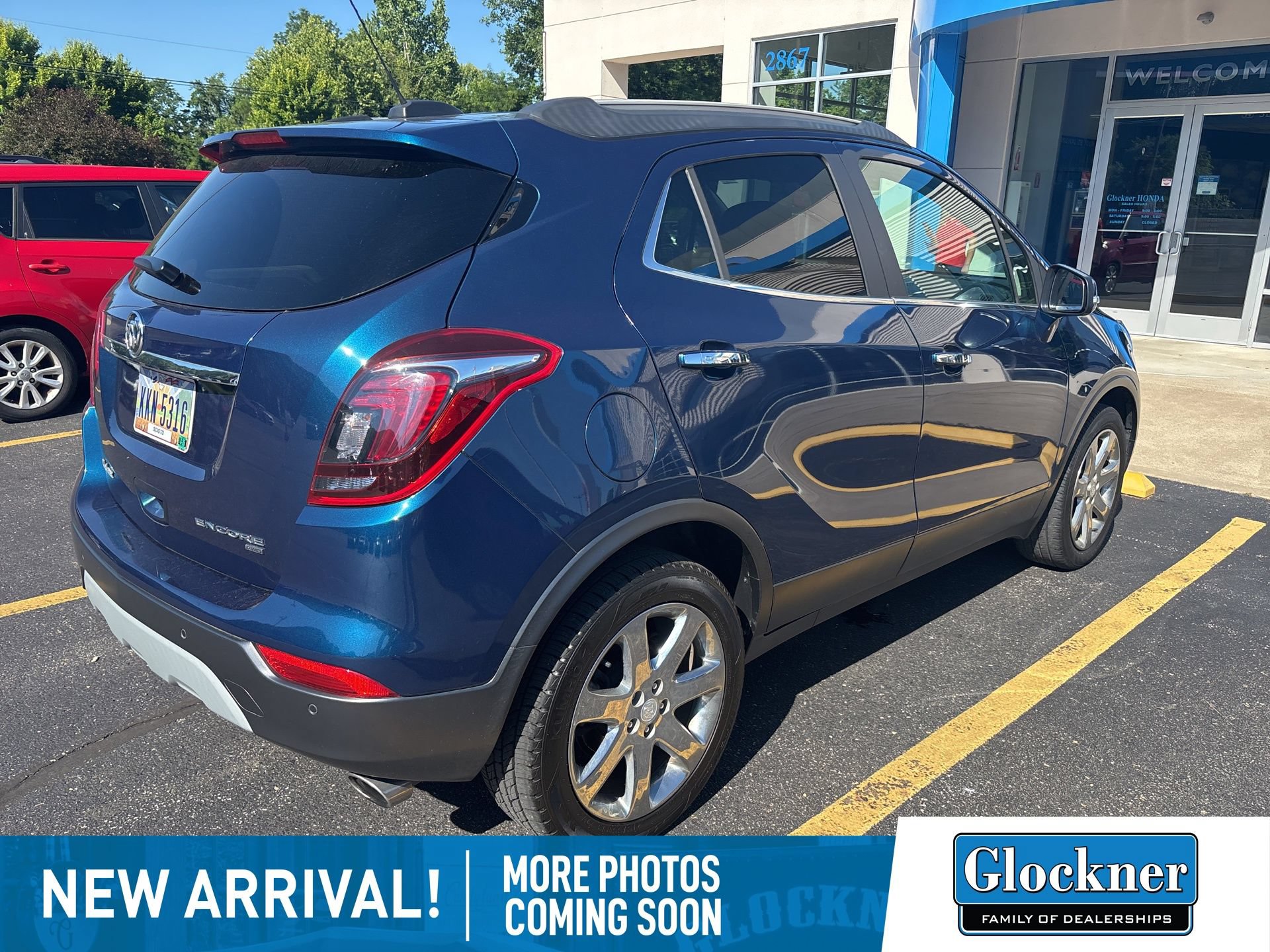 Used 2019 Buick Encore Essence w/ Experience Buick Package AWD/4WD image 4