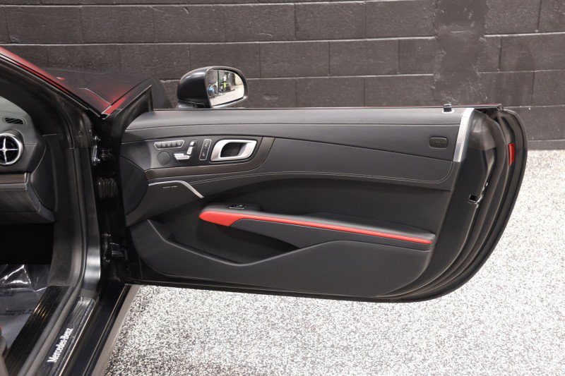 Used 2016 Mercedes-Benz SL 550 w/ Mille Miglia Edition image 41