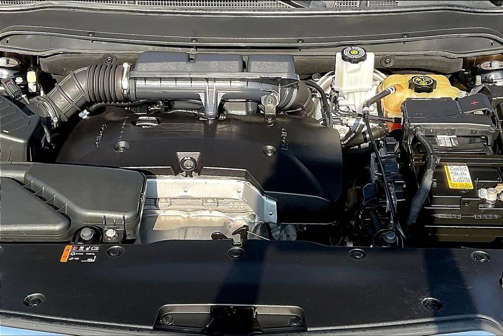 Used 2020 Buick Envision Essence w/ Experience Buick Package FWD image 33