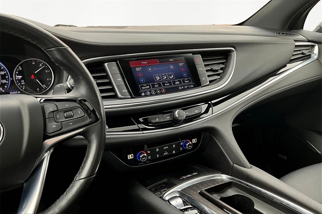 Used 2022 Buick Enclave Avenir w/ Avenir Technology Package image 6