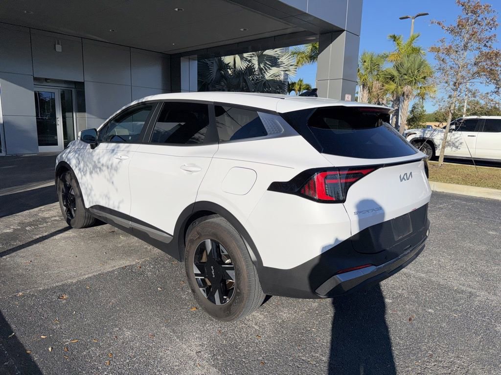 Used 2026 Kia Sportage LX w/ LX Convenience Package image 4