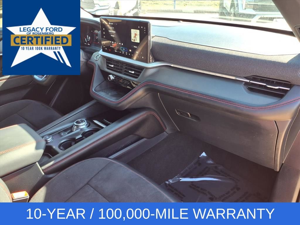 Used 2025 Ford Explorer ST image 30