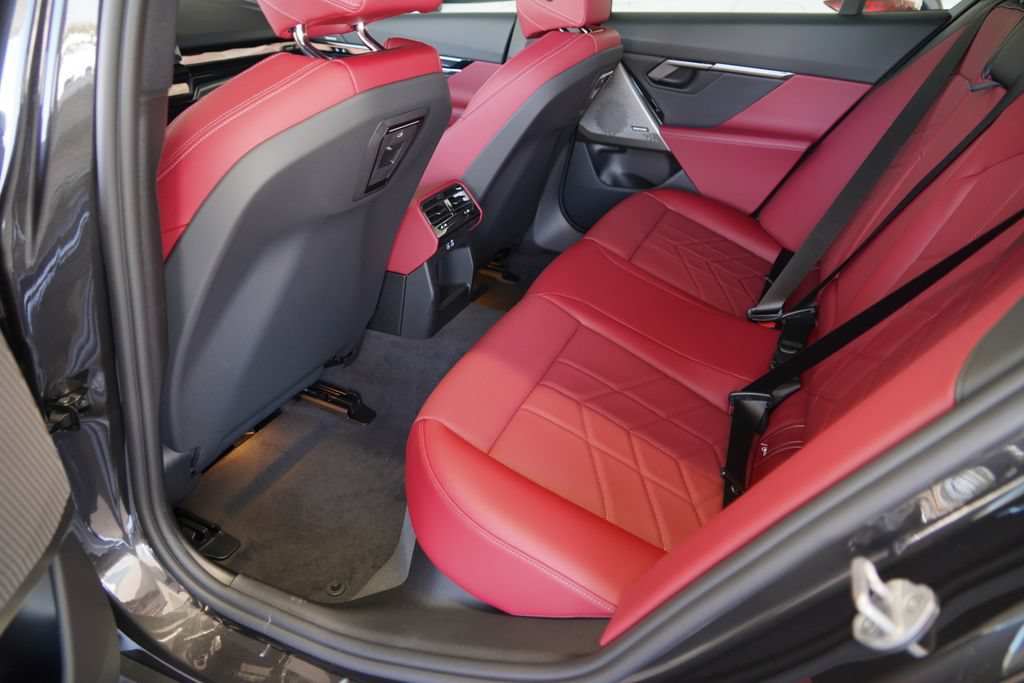 New 2027 BMW 530i w/ Premium Package RWD image 19
