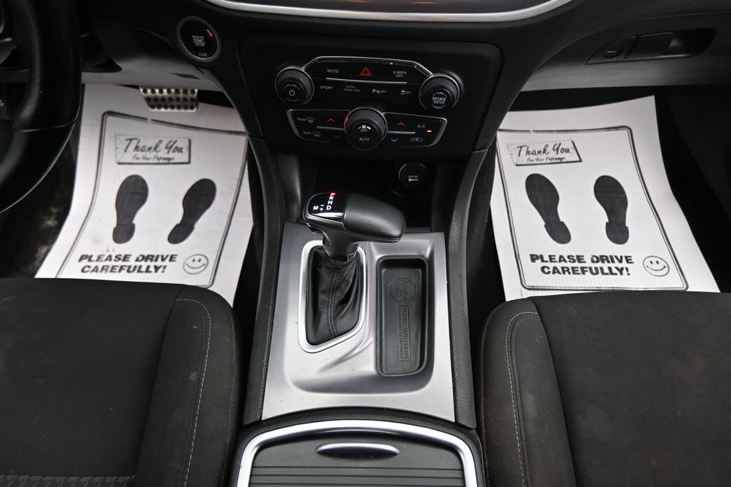 Used 2022 Dodge Charger R/T RWD image 14
