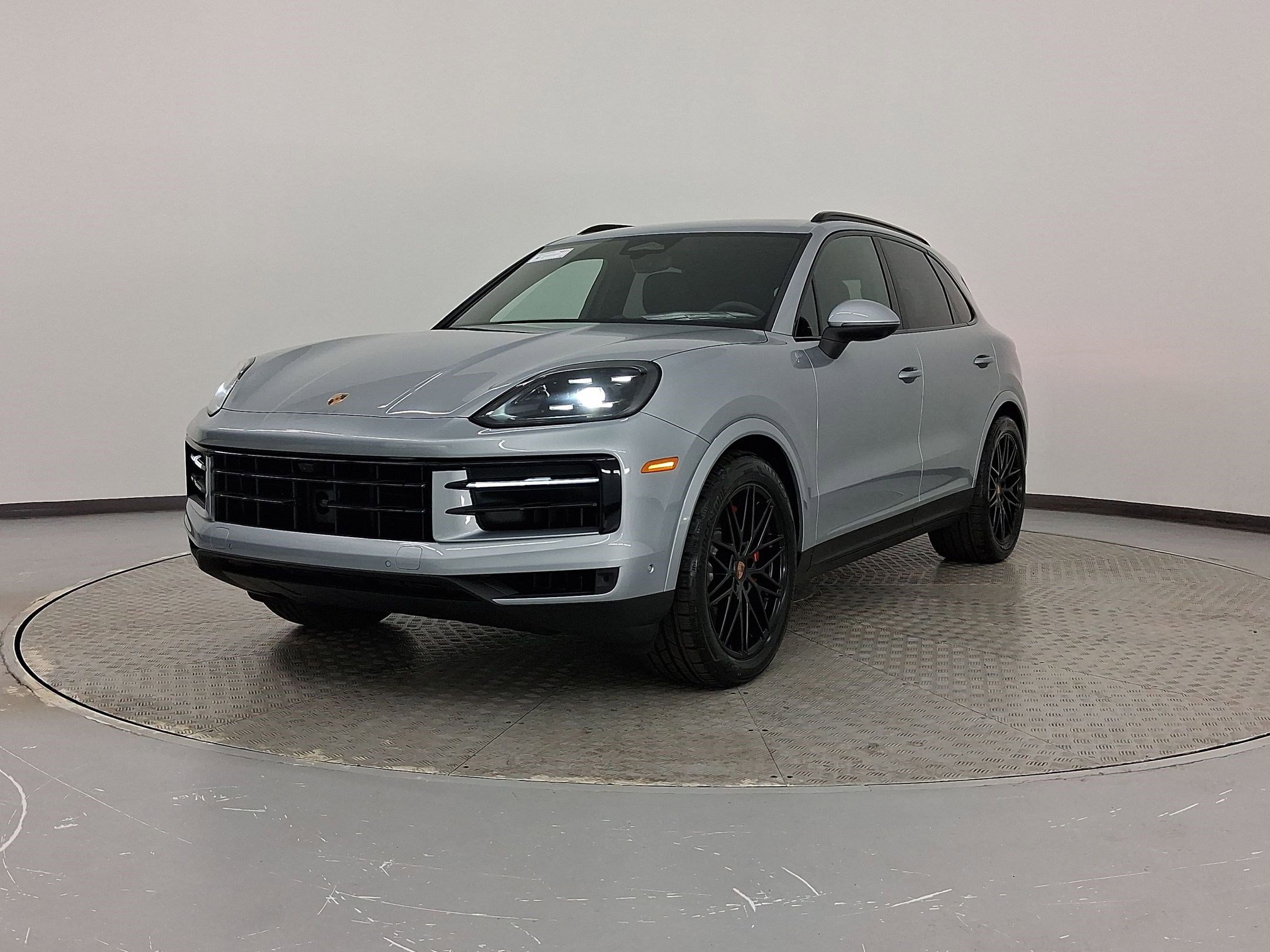 New 2026 Porsche Cayenne S AWD/4WD image 1