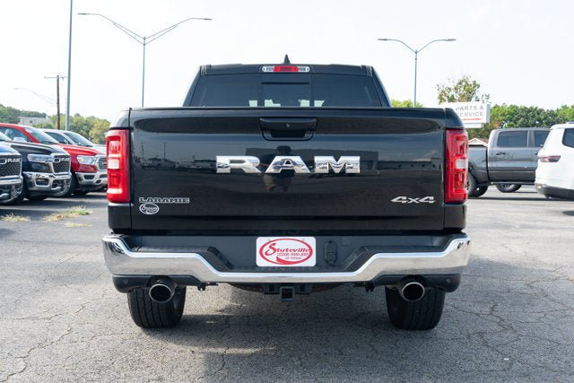 Used 2025 RAM 1500 Laramie AWD/4WD image 4