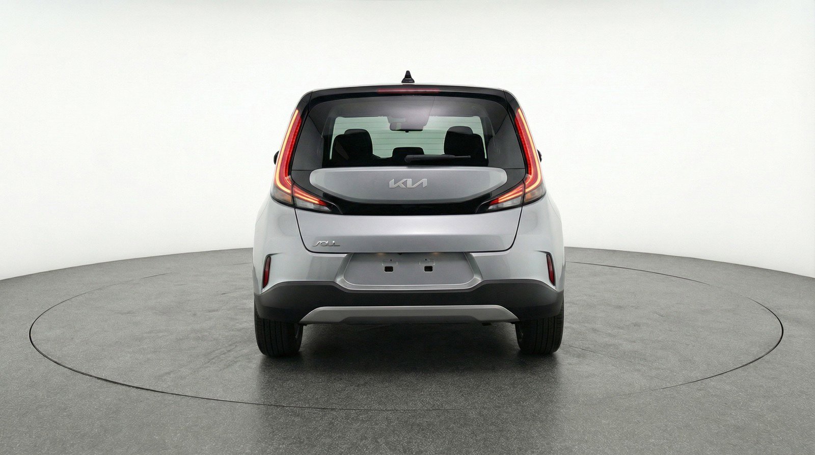 Used 2025 Kia Soul LX w/ LX Technology Package FWD image 7