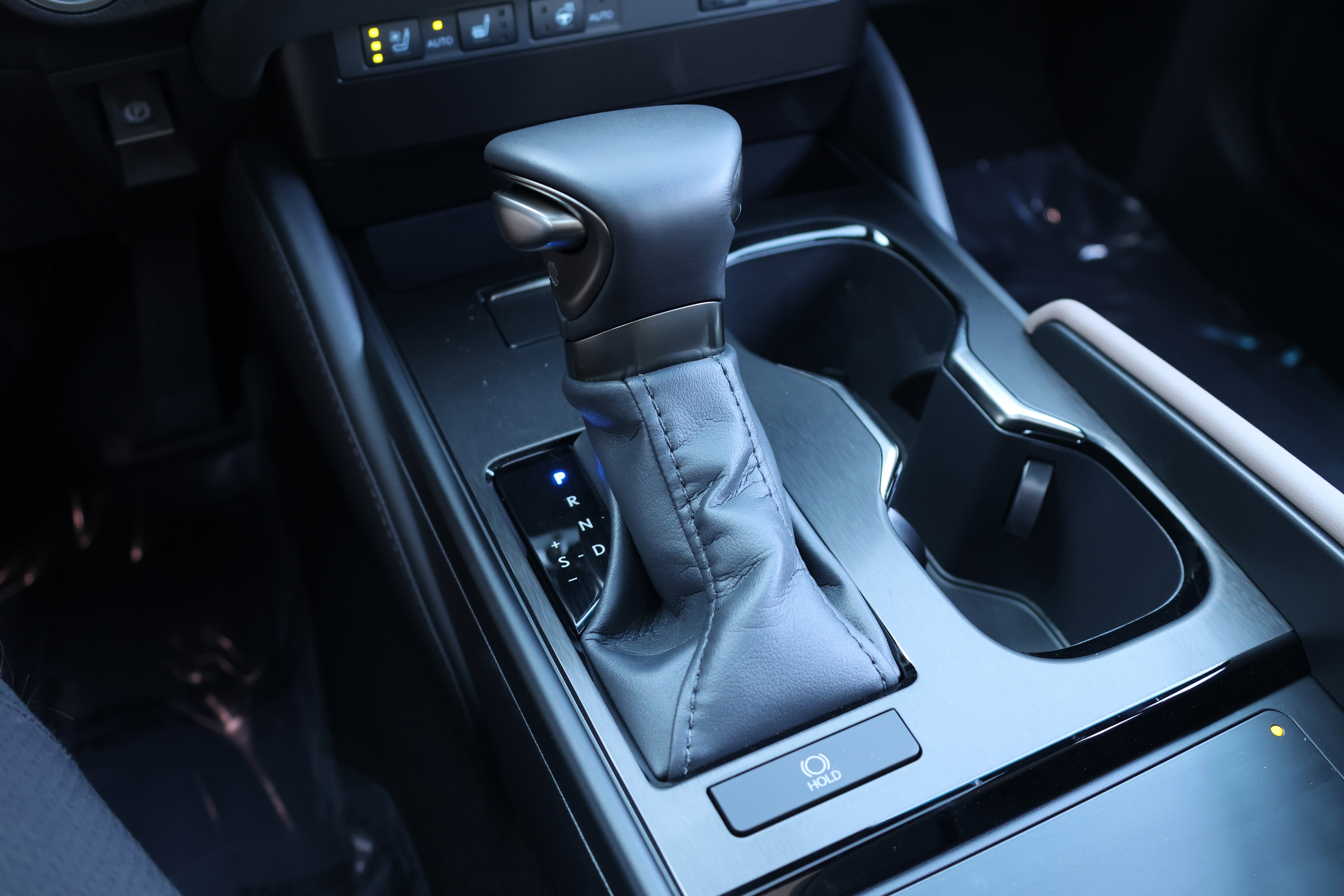 Used 2025 Lexus ES 350 w/ Premium Package image 27