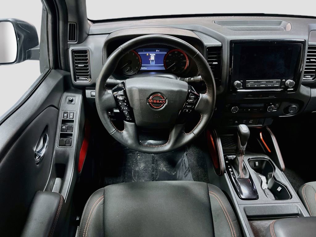 Used 2024 Nissan Frontier PRO-4X w/ Technology Package image 21