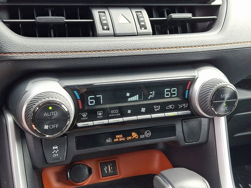 Used 2024 Toyota RAV4 Adventure image 16