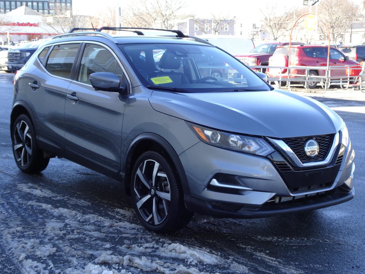 Used 2021 Nissan Rogue Sport SL AWD/4WD image 3