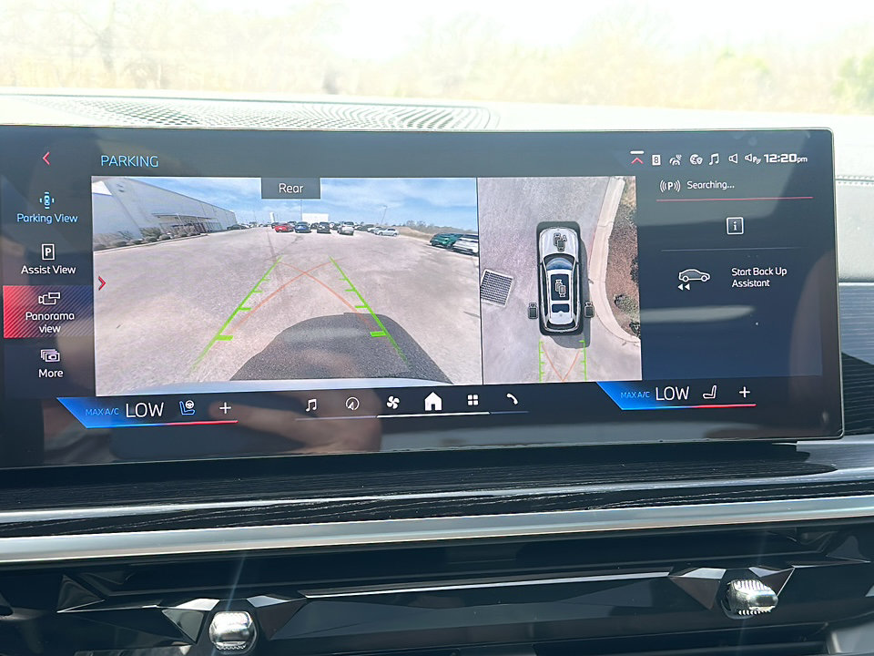 New 2026 BMW X7 M60i AWD/4WD image 25