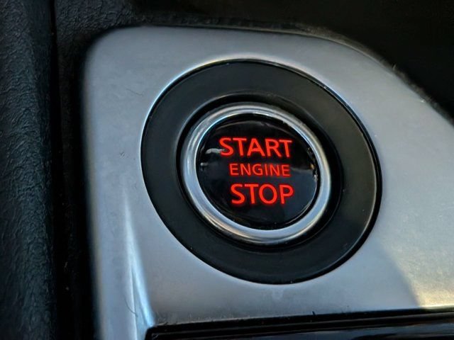 Used 2021 Nissan Sentra SV FWD image 30