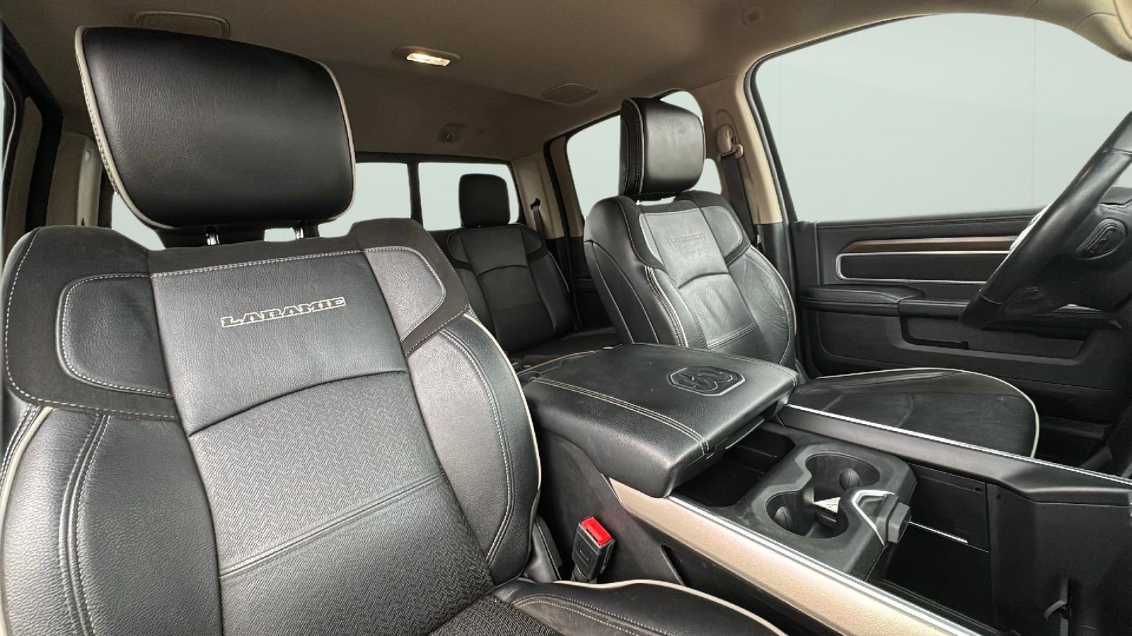 Used 2022 RAM 2500 Laramie image 22