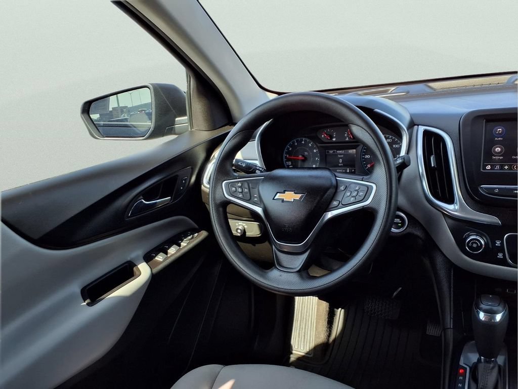 Used 2020 Chevrolet Equinox LS w/ LS Convenience Package FWD image 10