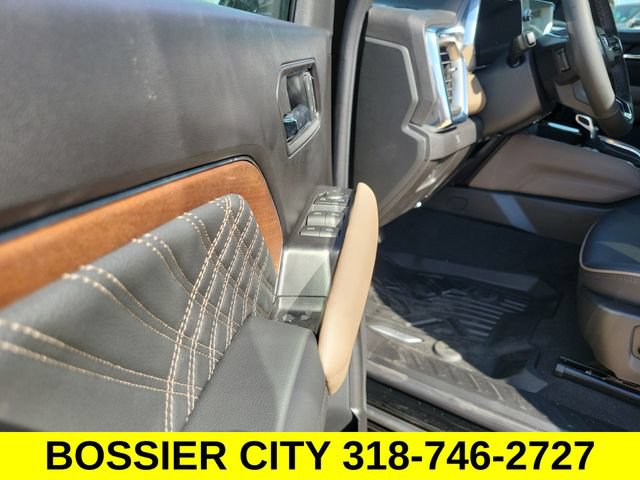 New 2026 GMC Canyon Denali w/ LPO, Denali Black Edition AWD/4WD image 11