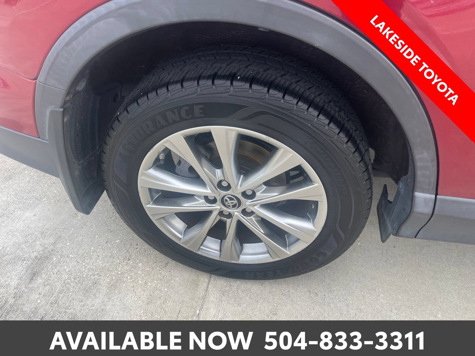 Used 2018 Toyota RAV4 Limited w/ Advanced Technology Package FWD image 11