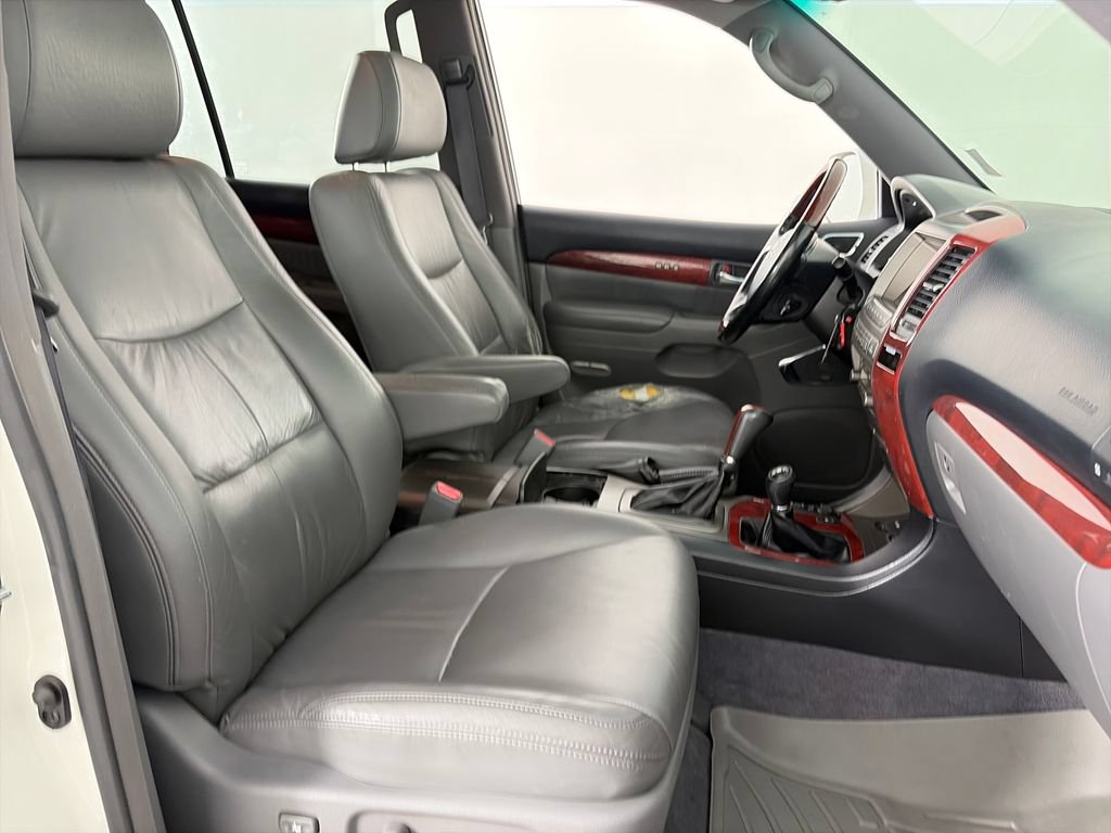 Used 2008 Lexus GX 470 AWD/4WD image 32
