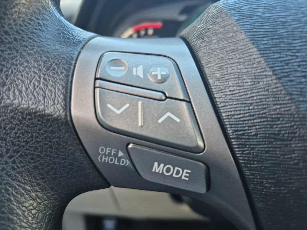 Used 2012 Toyota Venza LE image 16