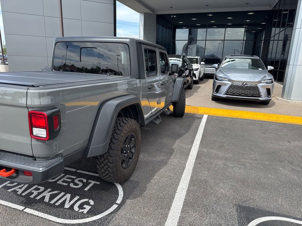 Used 2023 Jeep Gladiator Mojave w/ Trailer Tow Package AWD/4WD image 6