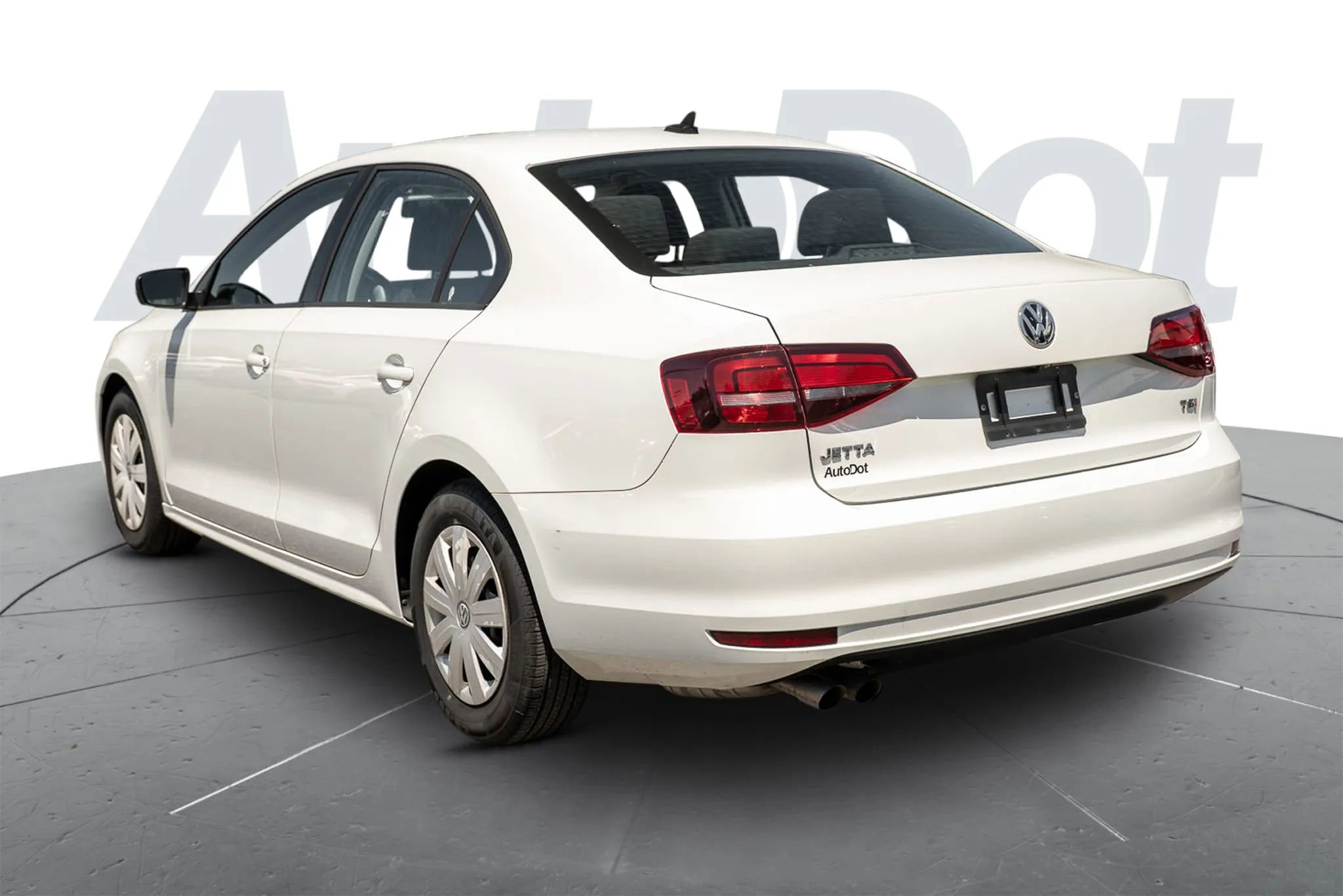 Used 2016 Volkswagen Jetta S FWD image 2